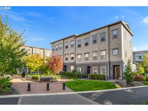 28849 SW Orleans Ave, Wilsonville, OR 97070