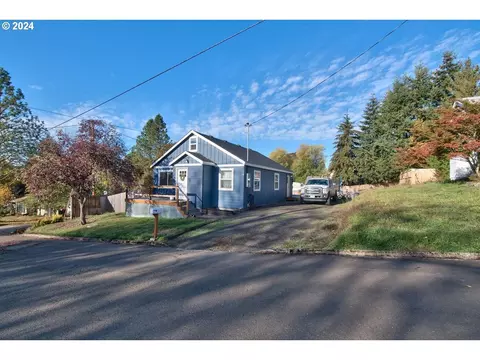610 NE Hill St, Sheridan, OR 97378