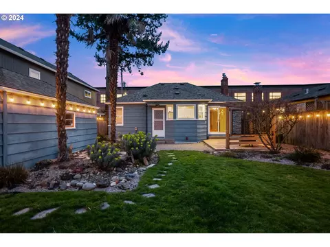 2011 NE 80th Ave, Portland, OR 97213