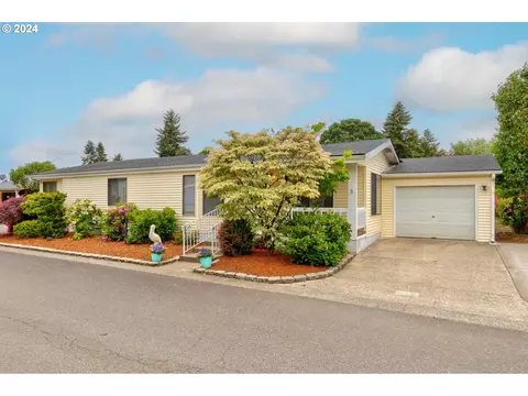 5102 NE 121st Ave #37, Vancouver, WA 98682