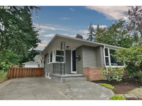 4242 NE Mason St, Portland, OR 97218
