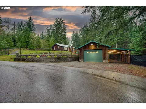 13517 NE Vinemaple Rd, Brush Prairie, WA 98606