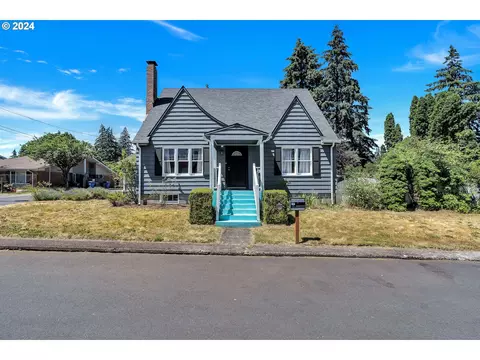 19 Hazelwood Dr, Vancouver, WA 98661
