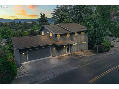 2083 Stonecrest Dr, Eugene, OR 97401 photo 1
