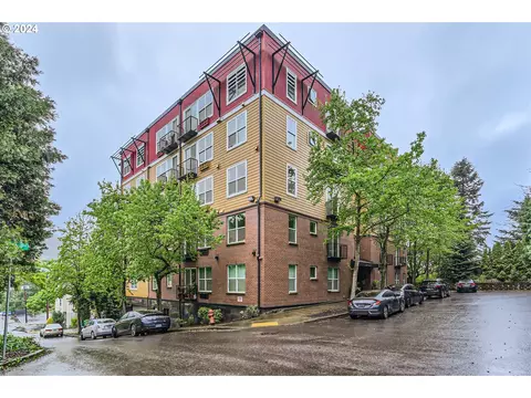 8712 N Decatur St #502, Portland, OR 97203