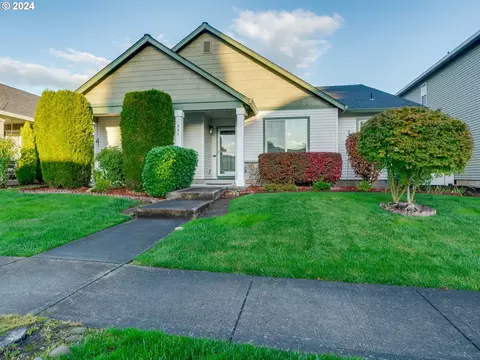 907 NW 21st Ave, Battle Ground, WA 98604