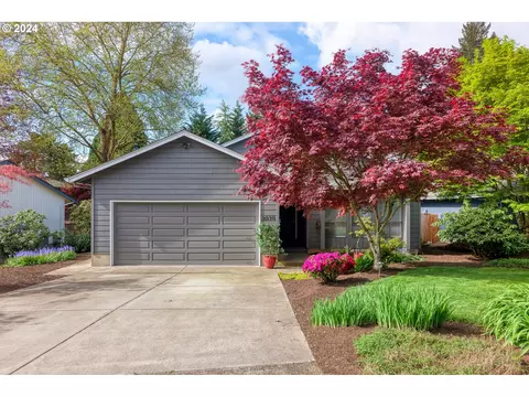 9930 SW Kent Ct, Portland, OR 97224