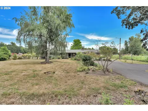 27820 S Klinger Rd, Canby, OR 97013