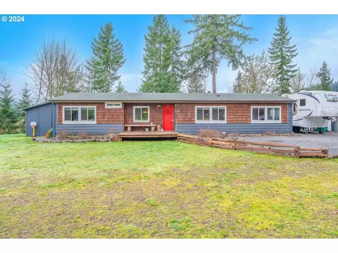 52199 Rabinsky Rd, Scappoose, OR 97056