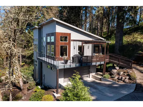 1191 Crenshaw Rd, Eugene, OR 97401