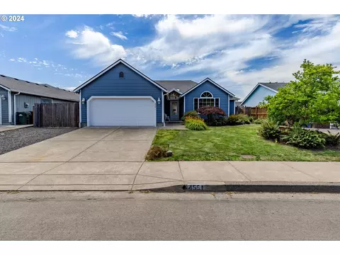 4551 Glacier St, Springfield, OR 97478