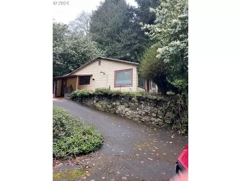 94531 Smokey Ln, Coquille, OR 97423