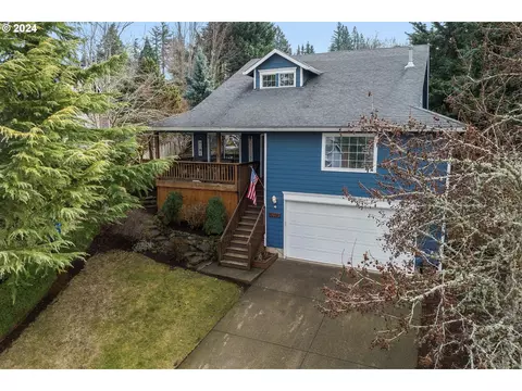 16325 SE Don Lino Ct, Damascus, OR 97089
