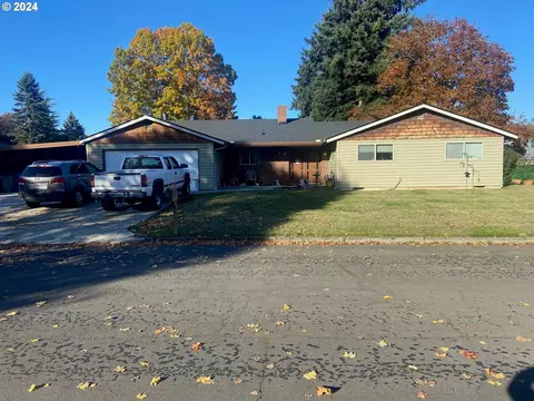8508 NE 57th St, Vancouver, WA 98662