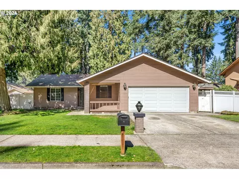 14812 NE 78th St, Vancouver, WA 98682