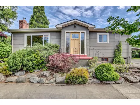 2833 N Bryant St, Portland, OR 97217