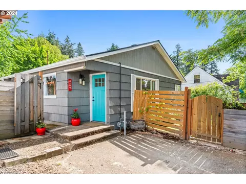 989 Mcgilchrist St, Salem, OR 97302