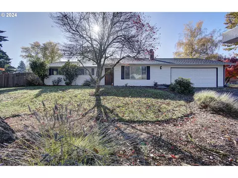 12613 NE 20th St, Vancouver, WA 98684