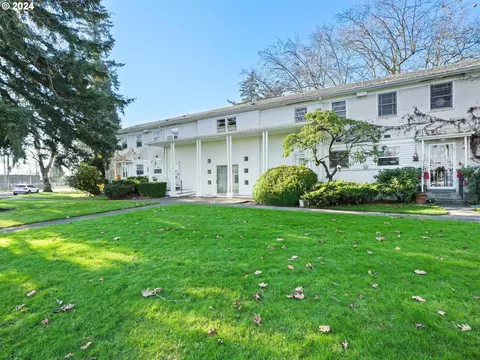 6939 NE Broadway, Portland, OR 97213