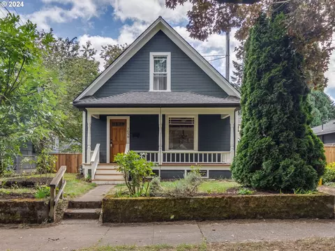 1056 NE Madrona St, Portland, OR 97211