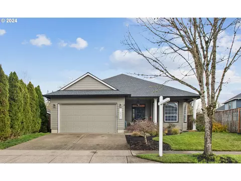16880 SW Cobblestone Dr, Sherwood, OR 97140