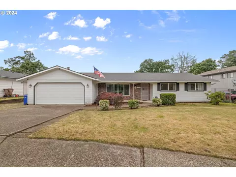 17275 Charolais Way, Gladstone, OR 97027