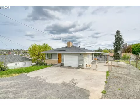 810 SW 7th St, Pendleton, OR 97801