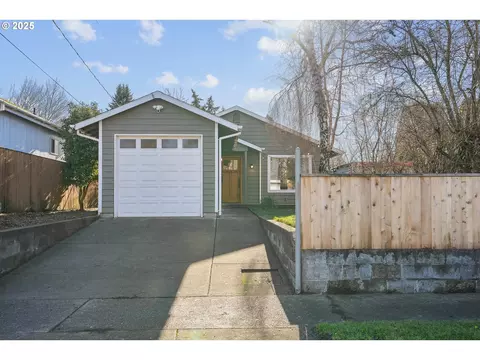 5530 SE Mall St, Portland, OR 97206