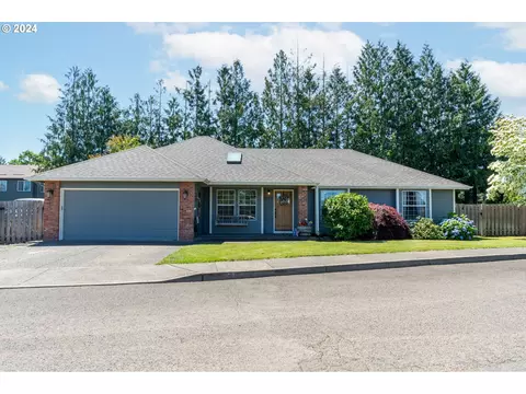 1103 NE 12th Way, Canby, OR 97013