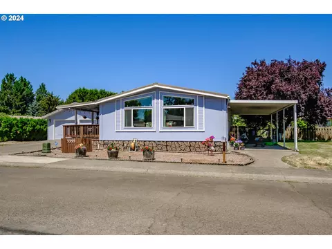 3355 Snow Peak Pl, Lebanon, OR 97355