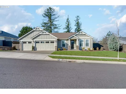 1757 NW Rolling Hills Dr, Camas, WA 98607