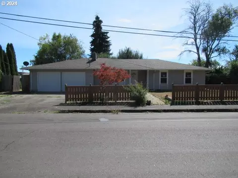 456 SW Chapman St, Sheridan, OR 97378