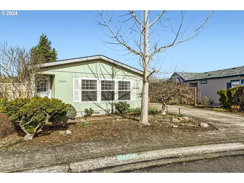 17487 NW Shady Fir Loop NW #49, Beaverton, OR 97006