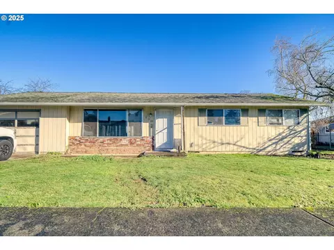 130 Ogan Ln, Saint Helens, OR 97051