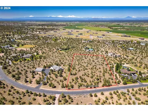 7211 SW Joshua Ct, Powell Butte, OR 97753
