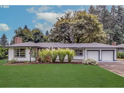 4820 SE River Dr, Milwaukie, OR 97267