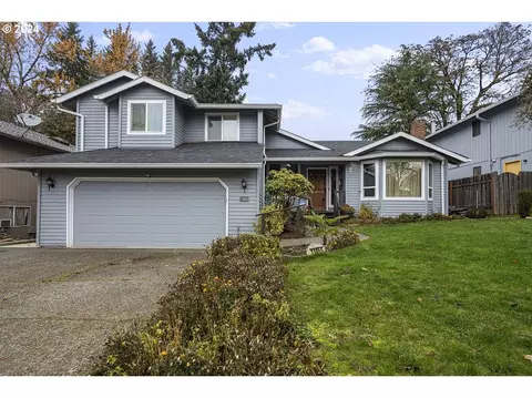 11855 SE Timber Valley Dr, Happy Valley, OR 97086