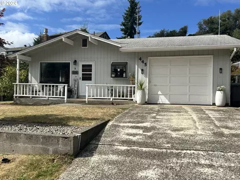 445 S Denver St, Astoria, OR 97103