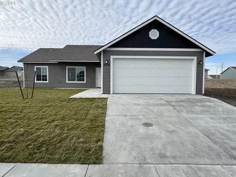2934 Grouse St, Umatilla, OR 97882