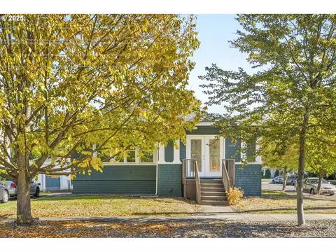 6304 N Burrage Ave, Portland, OR 97217