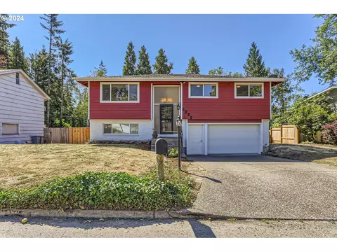 6290 SW Pamela St, Portland, OR 97219