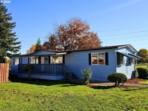 13531 Clairmont Way #1, Oregon City, OR 97045