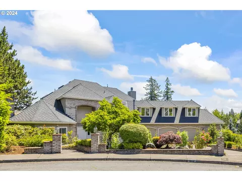 1826 SW Dickinson Ln, Portland, OR 97219