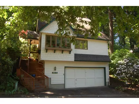 5264 Overbrook Ln, Eugene, OR 97401