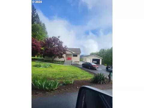 38685 SE Hudson Rd, Sandy, OR 97055