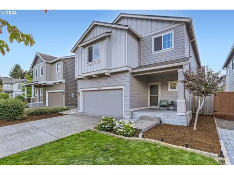 15382 SE Granite Dr, Damascus, OR 97089