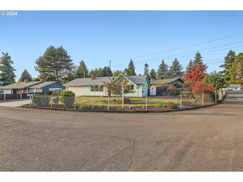 9808 NW 25th Ave, Vancouver, WA 98665