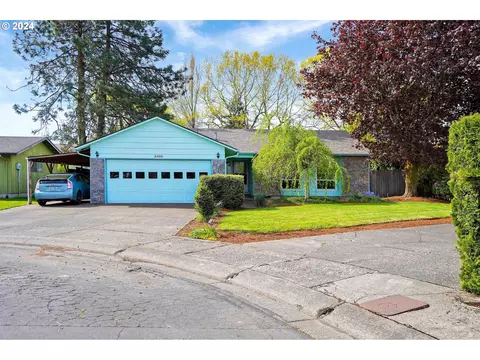 2460 Railroad Ct, Albany, OR 97322