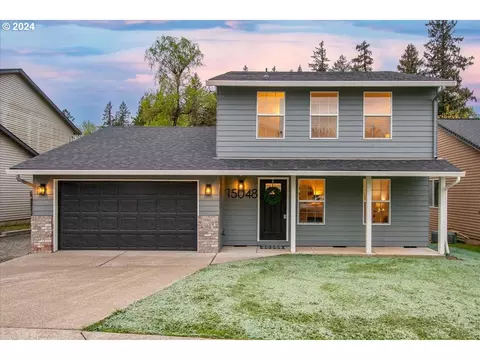 15048 SE Pinegrove Loop, Clackamas, OR 97015