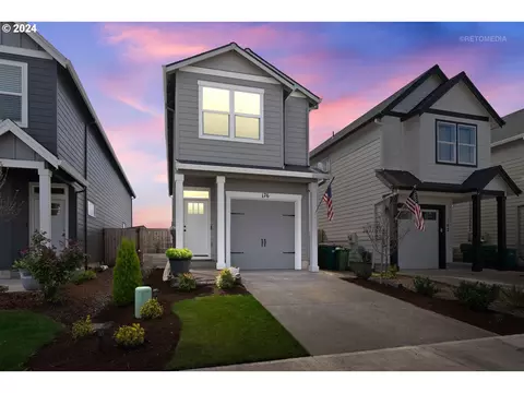 176 E Wayno Way, Newberg, OR 97132